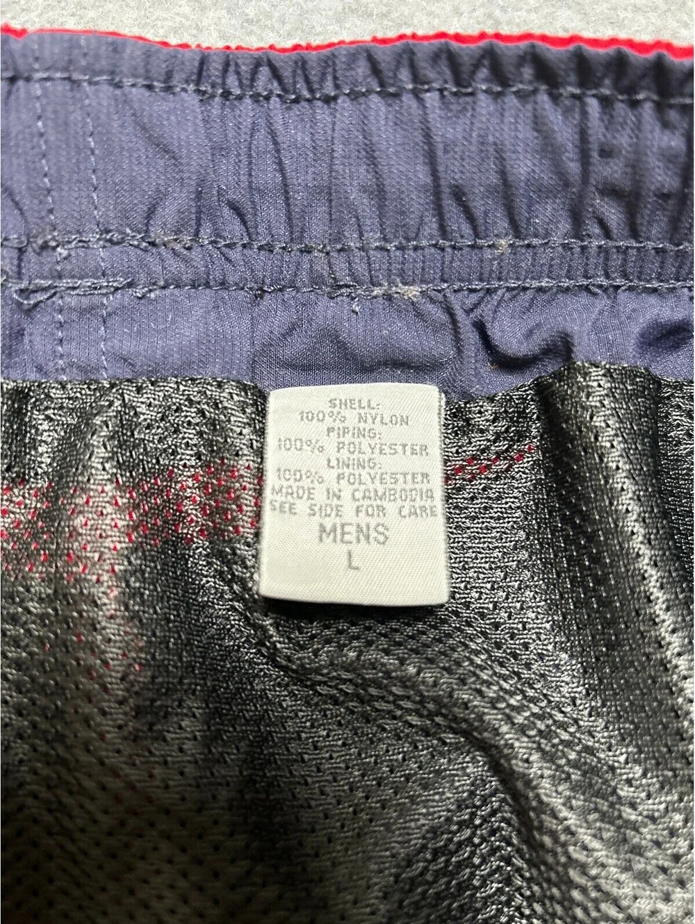 Eddie Bauer Mens Large Red Swim Trunks Mesh Lined Elastic Waist Beach Shorts